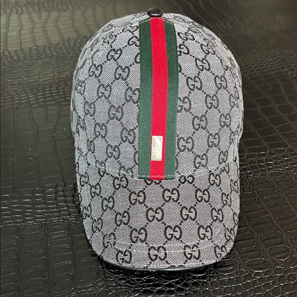 Gucci Black and Gray Monogram Cap with Red and Green Stripe